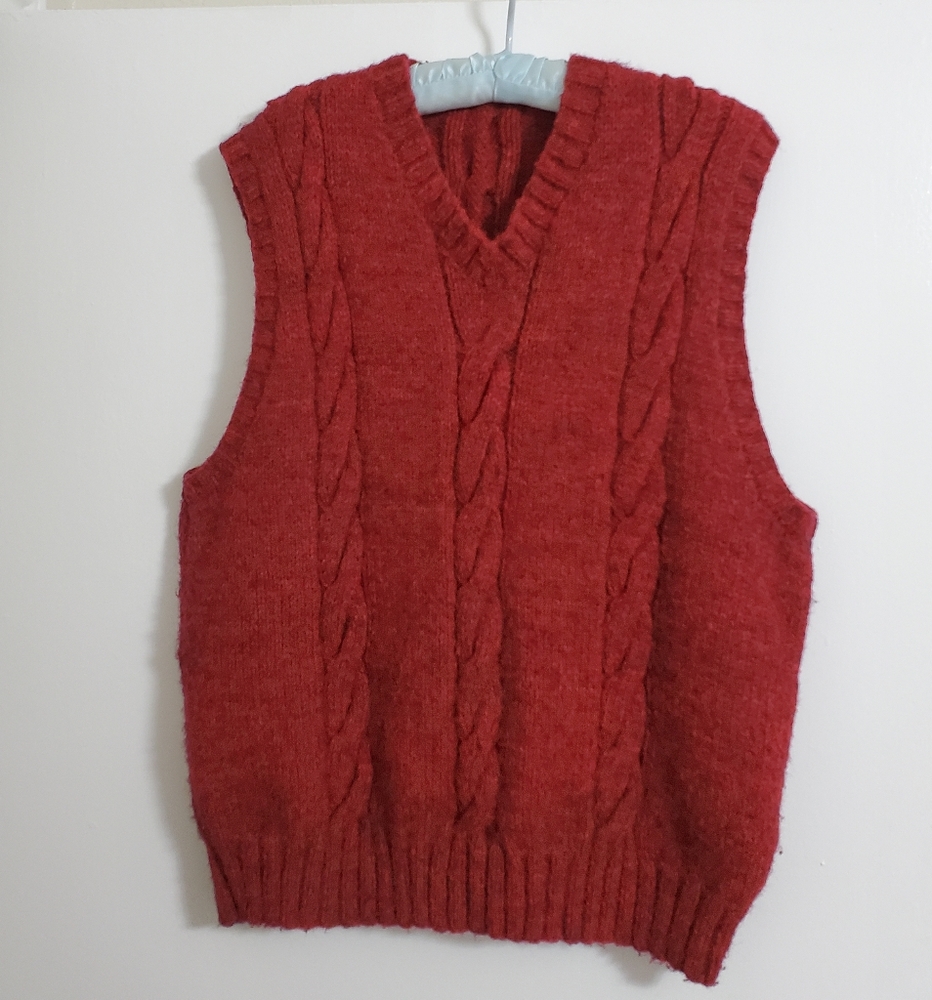 Vintage Handknit Sweater Vest - Large